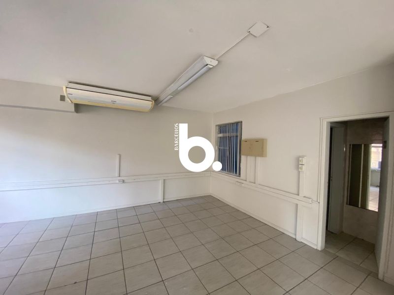 CONJUNTO COMERCIAL 458M² CENTRO