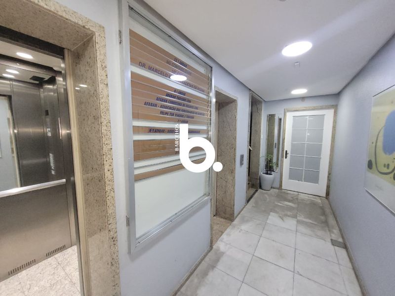 SALA COMERCIAL AMPLA OTÁVIO ROCHA 120m2