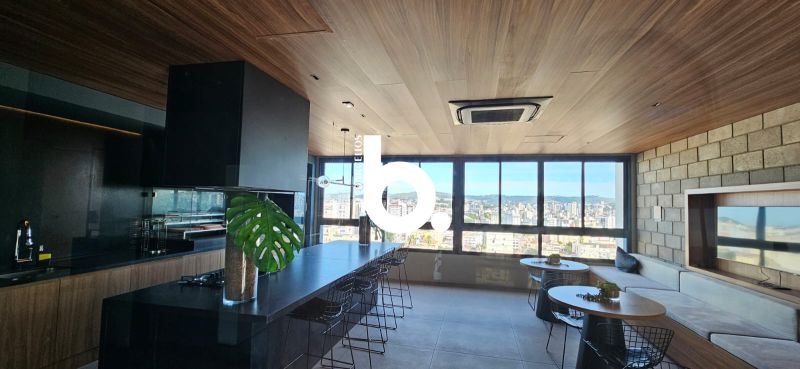 Apto com 1 quarto, 1 banheiro e 28m² para alugar no bairro Cidade Baixa, Porto Alegre