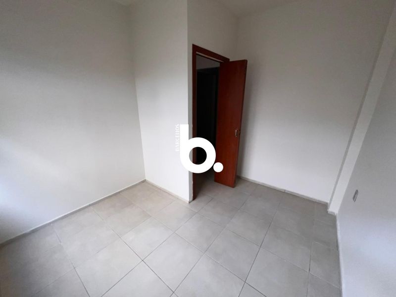 Sala comercial com 79m² de área privativa, localizada na Rua dos Andradas