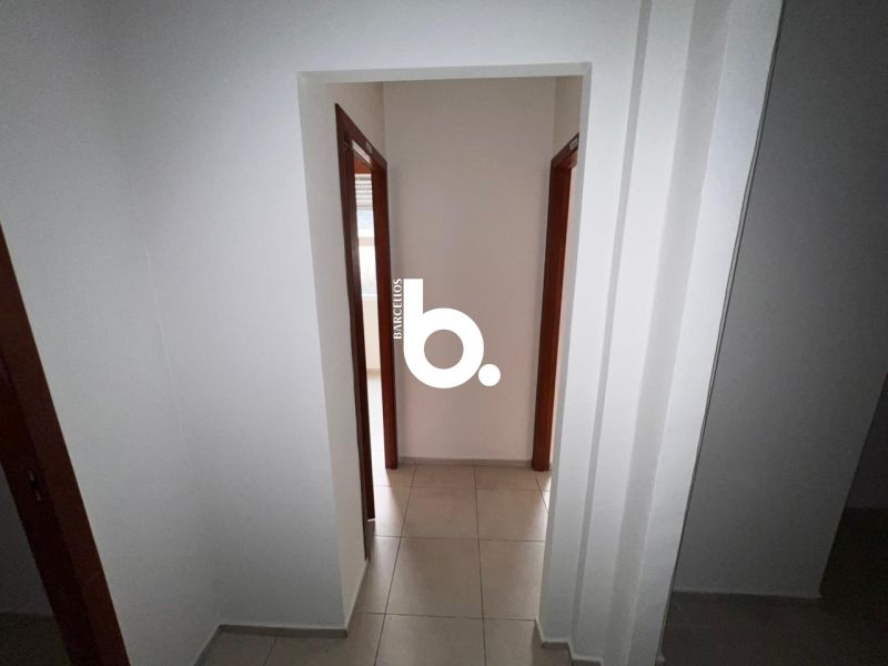 Sala comercial com 79m² de área privativa, localizada na Rua dos Andradas