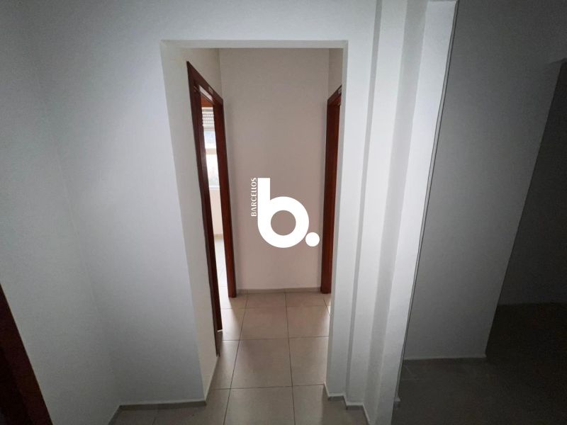 Sala comercial com 79m² de área privativa, localizada na Rua dos Andradas