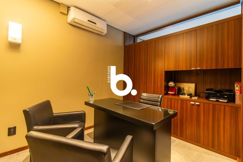 Sala com 1 banheiro e 35m² para alugar no bairro Centro Historico, Porto Alegre