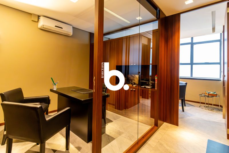 Sala com 1 banheiro e 35m² para alugar no bairro Centro Historico, Porto Alegre