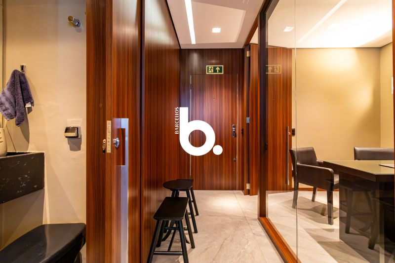 Sala com 1 banheiro e 35m² para alugar no bairro Centro Historico, Porto Alegre