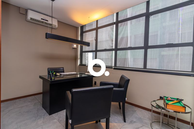 Sala com 1 banheiro e 35m² para alugar no bairro Centro Historico, Porto Alegre