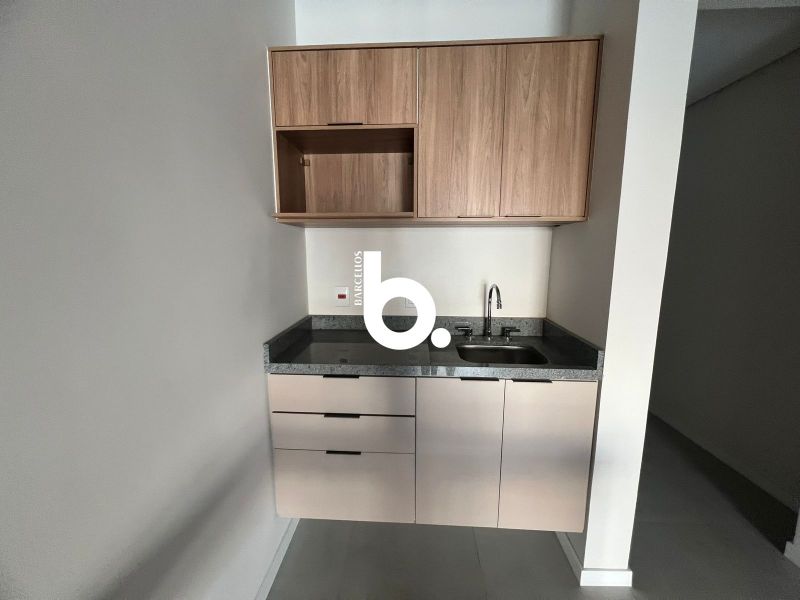 Apto com 1 quarto, 1 banheiro e 30m² para alugar no bairro Rio Branco, Porto Alegre