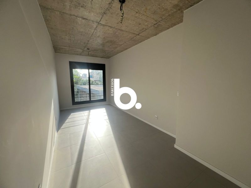 Apto com 1 quarto, 1 banheiro e 30m² para alugar no bairro Rio Branco, Porto Alegre