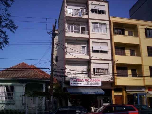 Apto com 2 quartos, 1 banheiro e 82m² à venda no bairro Farroupilha, Porto Alegre