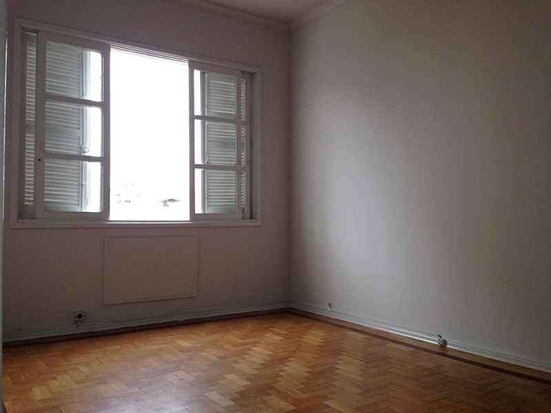 Apto com 2 quartos, 1 banheiro e 82m² à venda no bairro Farroupilha, Porto Alegre