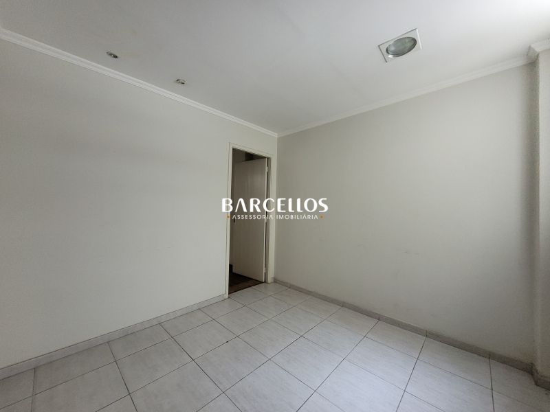 Sala com 1 banheiro e 80m² à venda no bairro Centro Historico, Porto Alegre