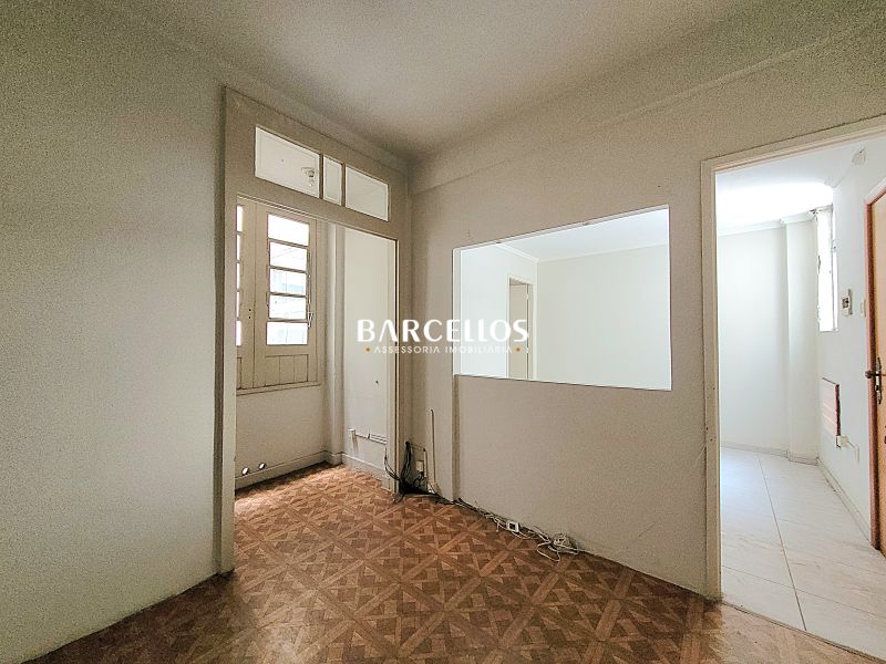 Sala com 1 banheiro e 80m² à venda no bairro Centro Historico, Porto Alegre