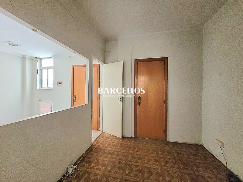 Sala com 1 banheiro e 80m² à venda no bairro Centro Historico, Porto Alegre
