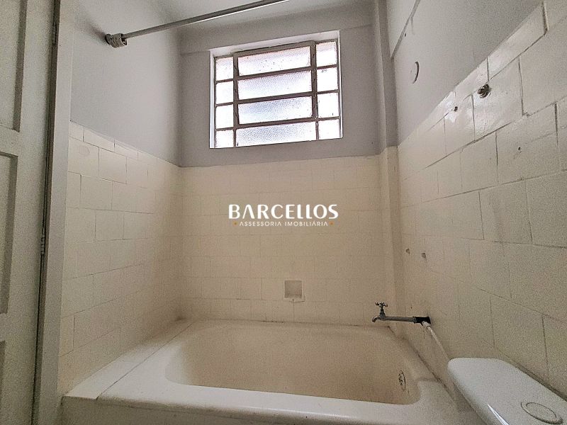 Sala com 1 banheiro e 80m² à venda no bairro Centro Historico, Porto Alegre