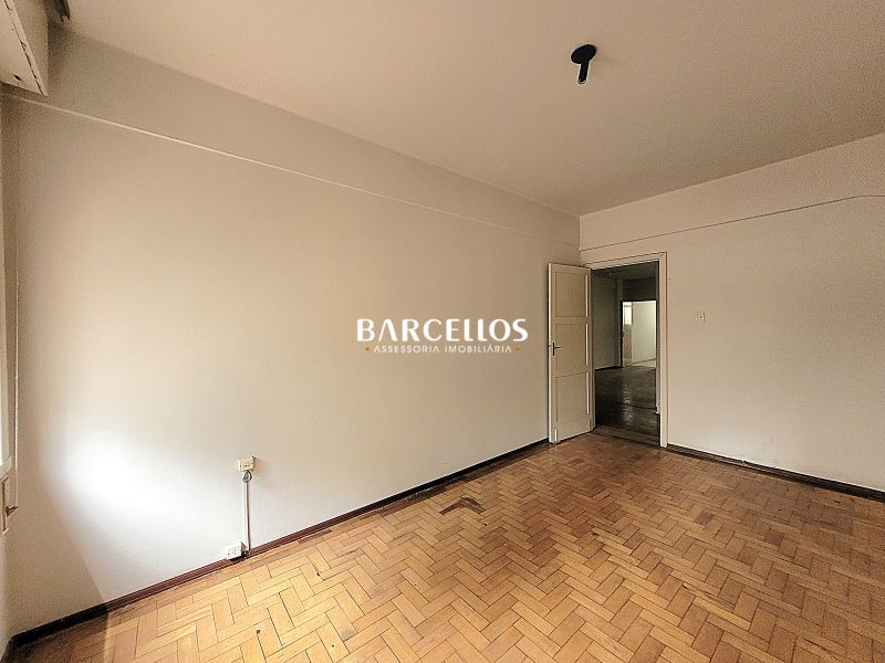 Sala com 1 banheiro e 80m² à venda no bairro Centro Historico, Porto Alegre