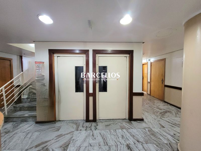 Sala com 1 banheiro e 80m² à venda no bairro Centro Historico, Porto Alegre