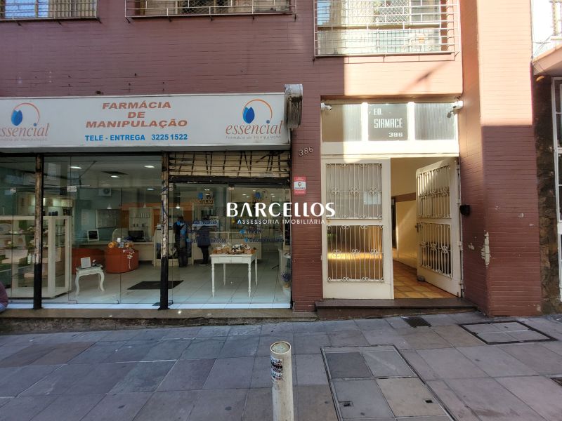 Apto com 3 quartos, 1 banheiro e 90m² à venda no bairro Centro, Porto Alegre