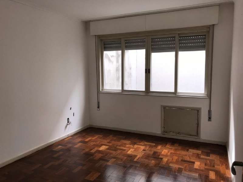 Apto com 2 quartos, 1 banheiro e 80m² à venda no bairro Centro, Porto Alegre