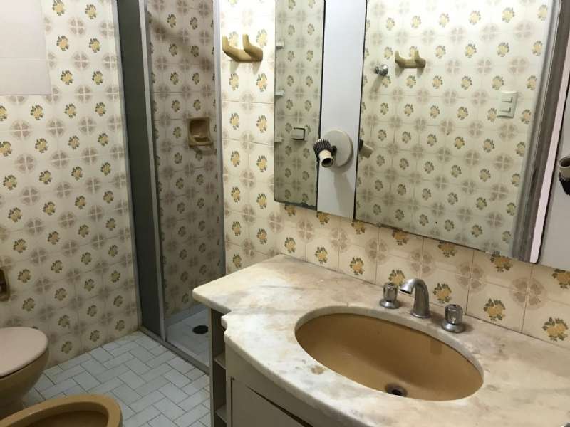 Apto com 2 quartos, 1 banheiro e 80m² à venda no bairro Centro, Porto Alegre
