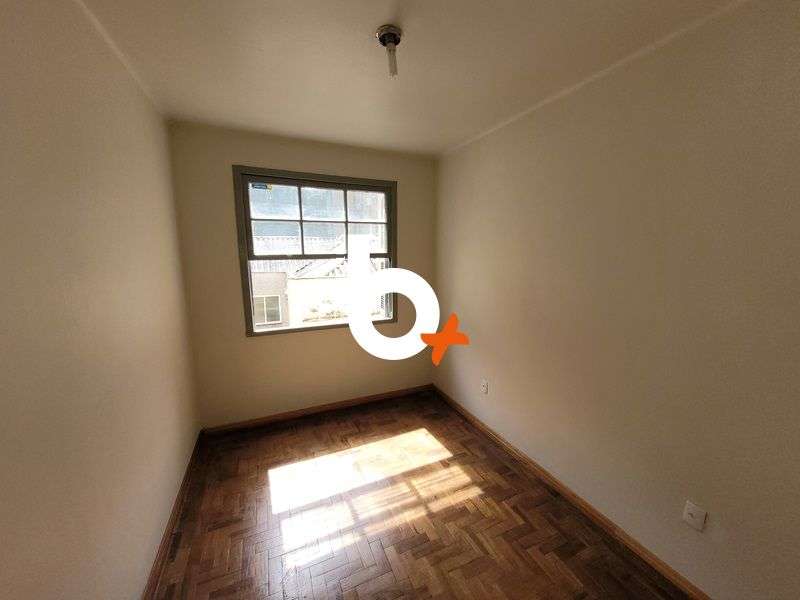 Apto com 1 quarto, 1 banheiro e 50m² à venda no bairro Centro, Porto Alegre
