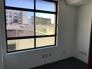 Conjunto com 1 banheiro e 50m² à venda no bairro Centro, Porto Alegre