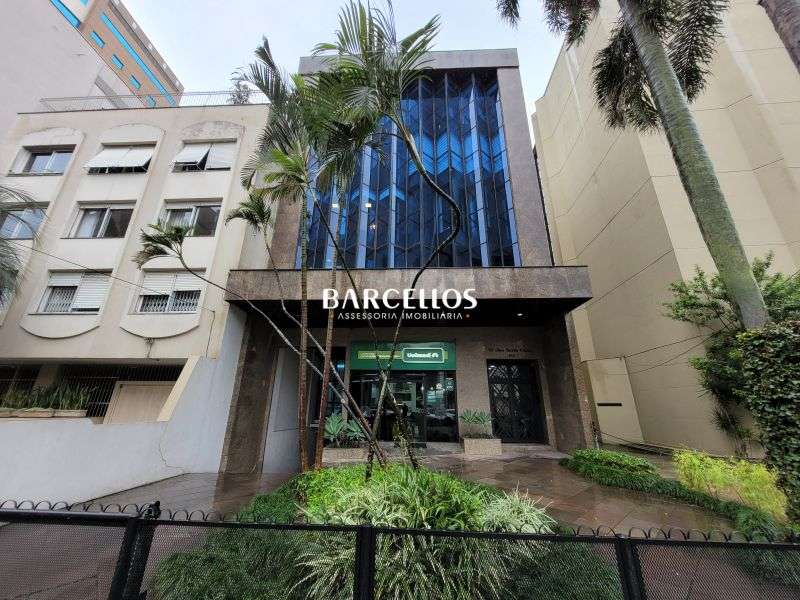 Conjunto com 3 banheiros e 212m² à venda no bairro Moinhos de Vento, Porto Alegre
