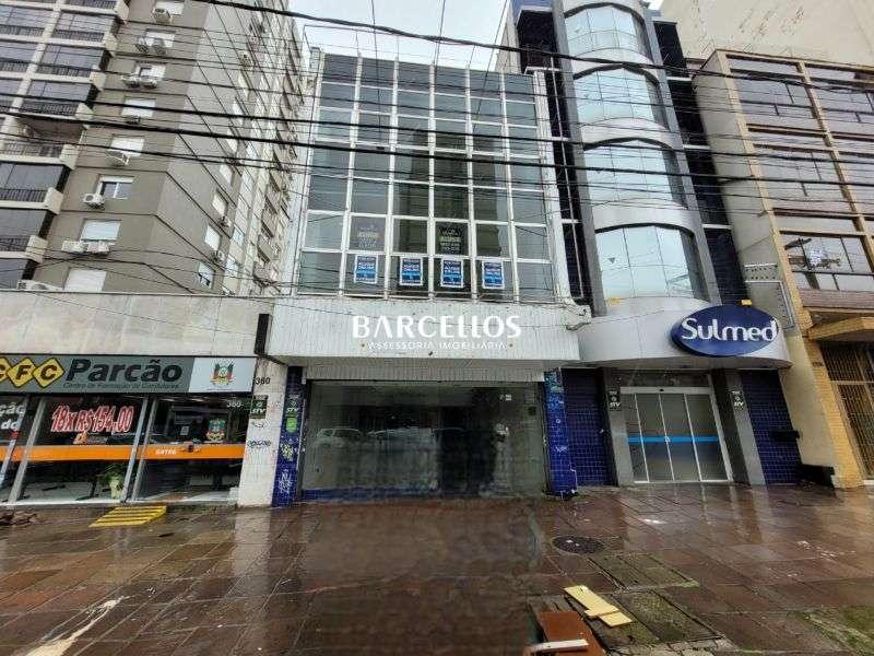 Sobrado Comercial com 1 quarto, 6 banheiros e 800m² à venda no bairro Independencia, Porto Alegre
