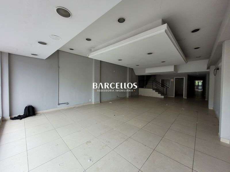 Sobrado Comercial com 1 quarto, 6 banheiros e 800m² à venda no bairro Independencia, Porto Alegre