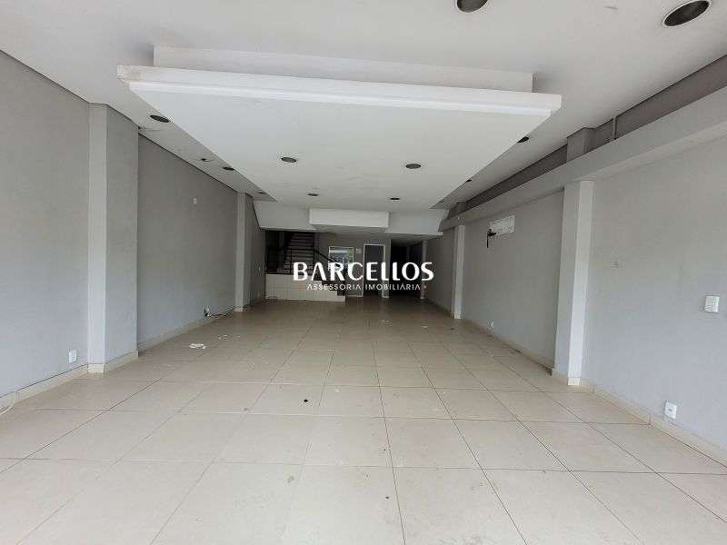 Sobrado Comercial com 1 quarto, 6 banheiros e 800m² à venda no bairro Independencia, Porto Alegre