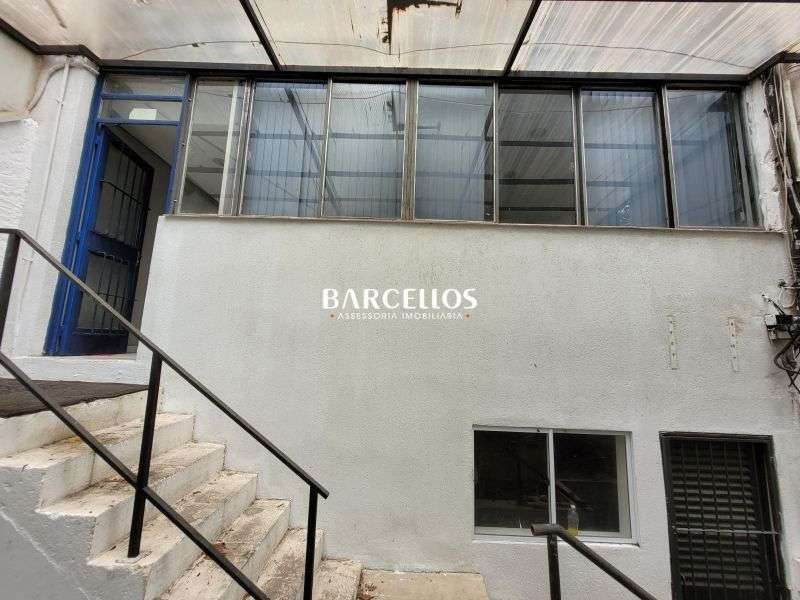 Sobrado Comercial com 1 quarto, 6 banheiros e 800m² à venda no bairro Independencia, Porto Alegre