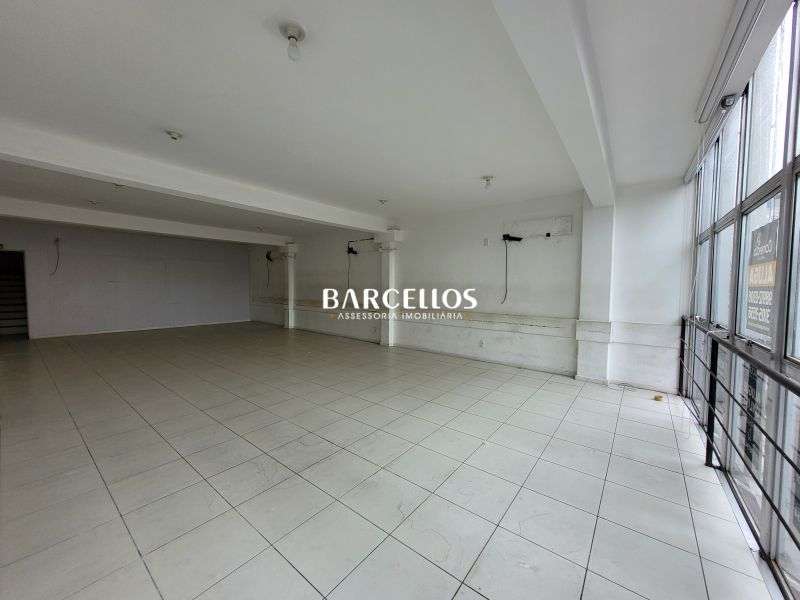 Sobrado Comercial com 1 quarto, 6 banheiros e 800m² à venda no bairro Independencia, Porto Alegre