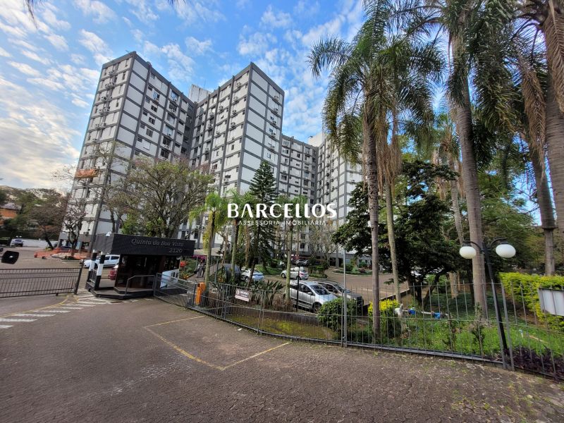 Apto com 2 quartos, 2 banheiros e 80m² à venda no bairro Mont Serrat, Porto Alegre