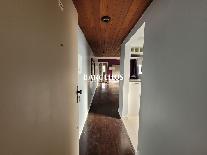 Apto com 2 quartos, 2 banheiros e 80m² à venda no bairro Mont Serrat, Porto Alegre