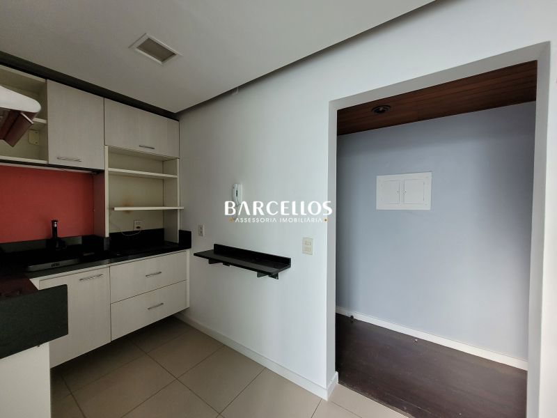 Apto com 2 quartos, 2 banheiros e 80m² à venda no bairro Mont Serrat, Porto Alegre