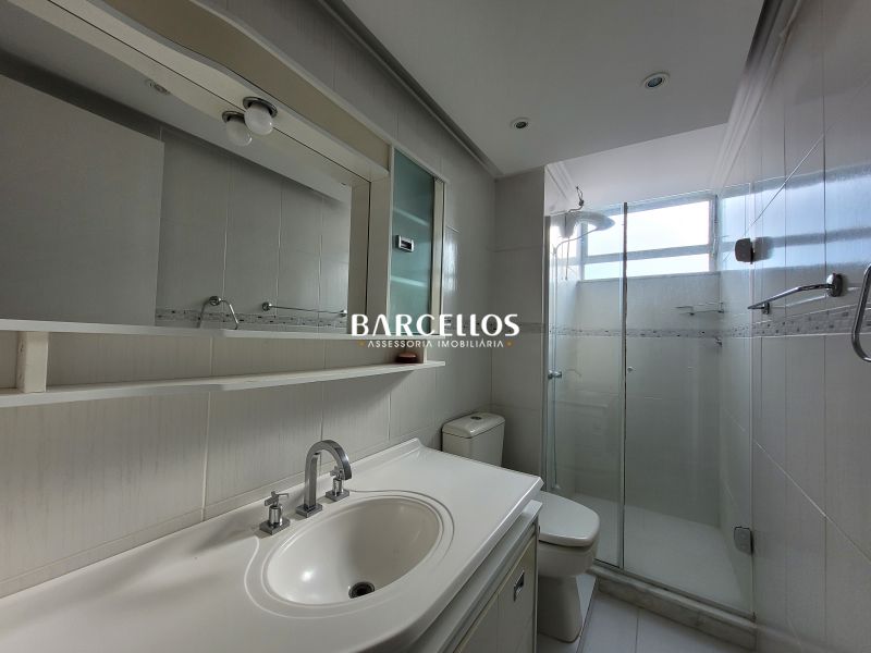 Apto com 2 quartos, 2 banheiros e 80m² à venda no bairro Mont Serrat, Porto Alegre
