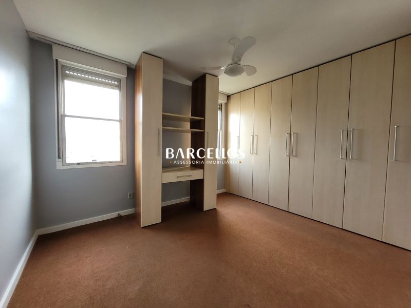 Apto com 2 quartos, 2 banheiros e 80m² à venda no bairro Mont Serrat, Porto Alegre