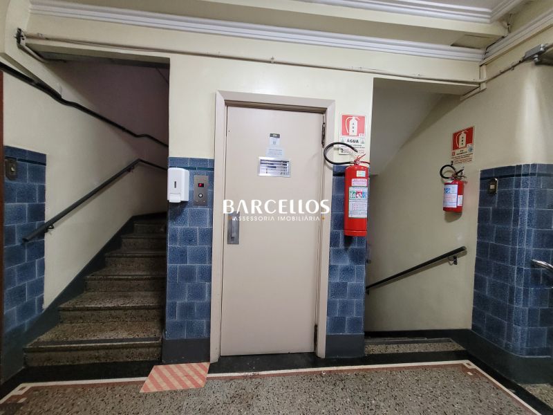 Apto com 3 quartos, 2 banheiros e 98m² à venda no bairro Centro, Porto Alegre
