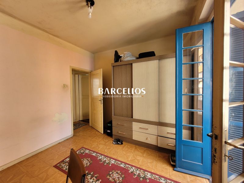 Apto com 3 quartos, 2 banheiros e 98m² à venda no bairro Centro, Porto Alegre