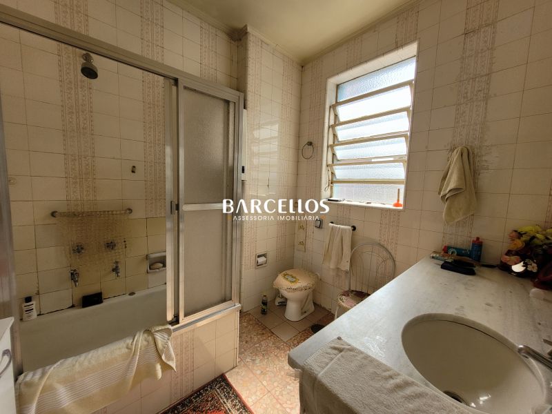 Apto com 3 quartos, 2 banheiros e 98m² à venda no bairro Centro, Porto Alegre