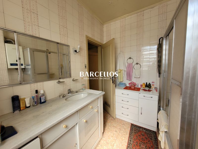 Apto com 3 quartos, 2 banheiros e 98m² à venda no bairro Centro, Porto Alegre