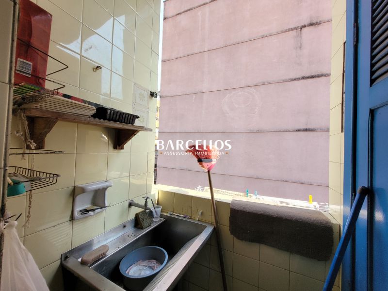 Apto com 3 quartos, 2 banheiros e 98m² à venda no bairro Centro, Porto Alegre