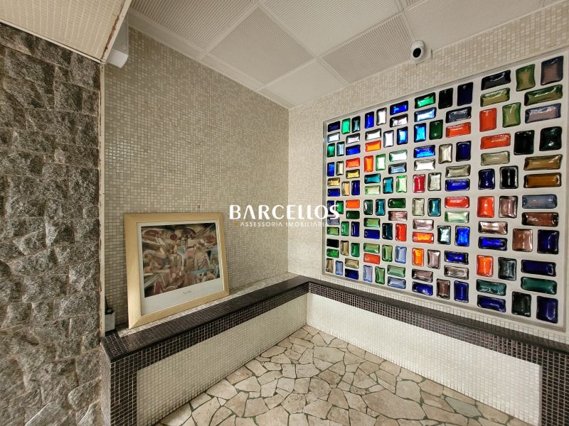 Apto com 3 quartos, 3 banheiros e 141m² à venda no bairro Floresta, Porto Alegre