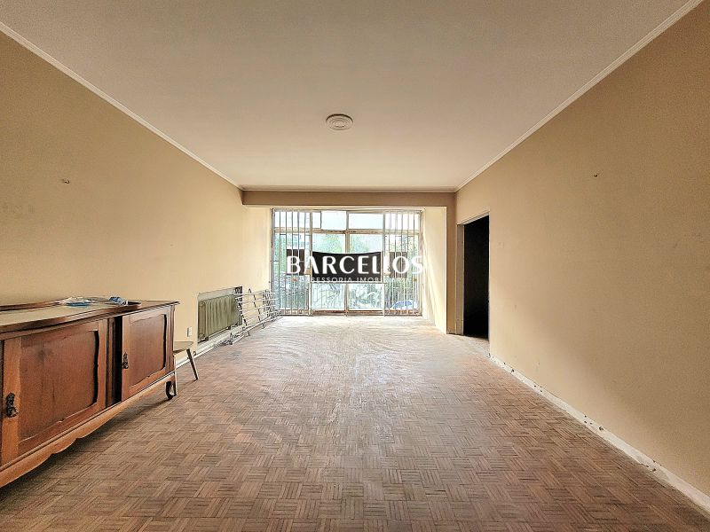 Apto com 3 quartos, 3 banheiros e 141m² à venda no bairro Floresta, Porto Alegre