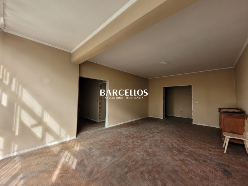 Apto com 3 quartos, 3 banheiros e 141m² à venda no bairro Floresta, Porto Alegre
