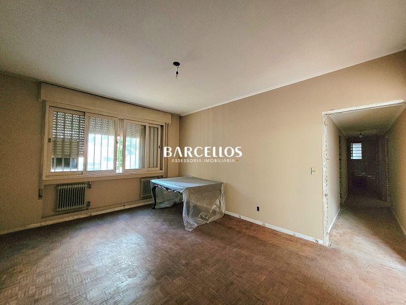 Apto com 3 quartos, 3 banheiros e 141m² à venda no bairro Floresta, Porto Alegre