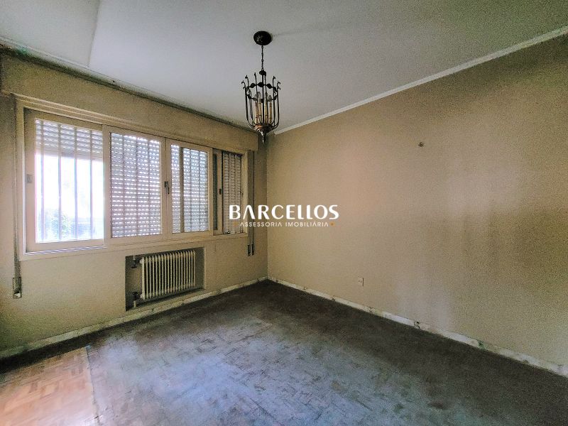 Apto com 3 quartos, 3 banheiros e 141m² à venda no bairro Floresta, Porto Alegre