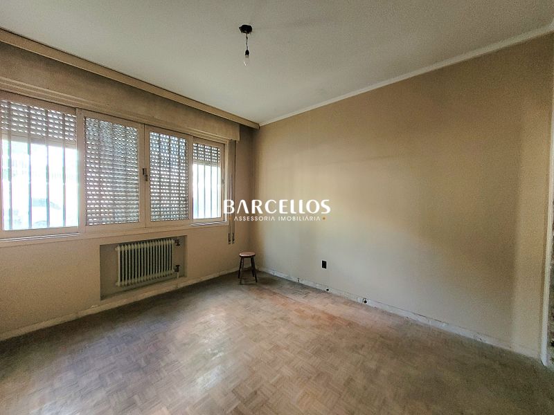 Apto com 3 quartos, 3 banheiros e 141m² à venda no bairro Floresta, Porto Alegre