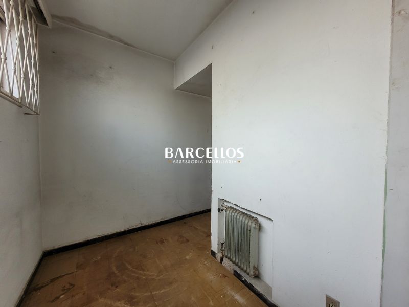 Apto com 3 quartos, 3 banheiros e 141m² à venda no bairro Floresta, Porto Alegre