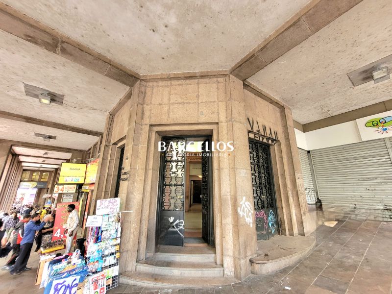 Apto com 3 quartos, 3 banheiros e 220m² à venda no bairro Centro, Porto Alegre