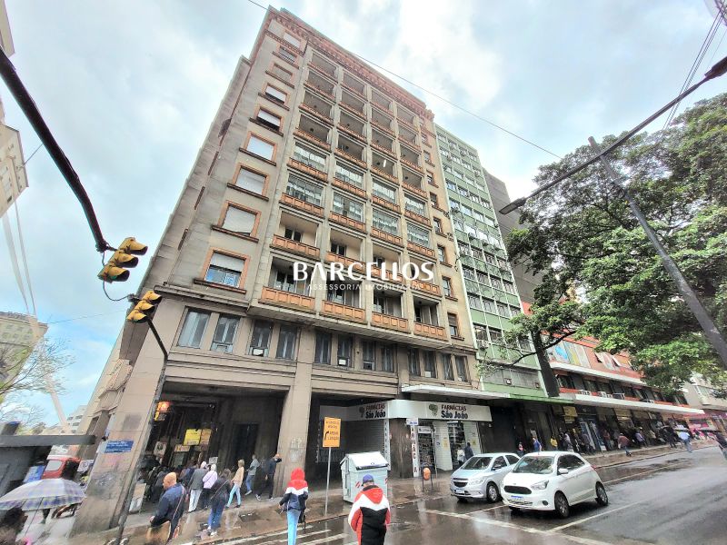 Apto com 3 quartos, 3 banheiros e 220m² à venda no bairro Centro, Porto Alegre